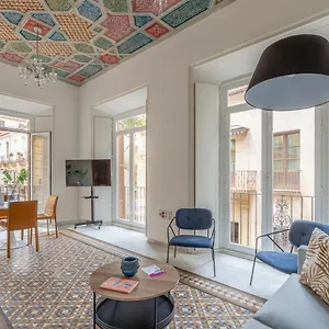  Appartamento Thyssen Boutique By Caleta Homes Spagna